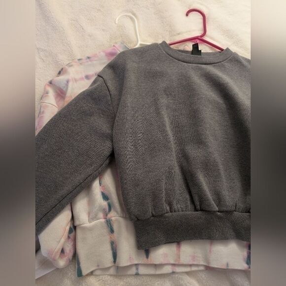 Bundle two cropped Sweatshirts - Picture 3 of 4